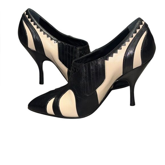 AUTHENTIC BOTTEGA VENETA leather ivory & black POINTED TOE pointed pumps size 38 - Picture 6 of 10